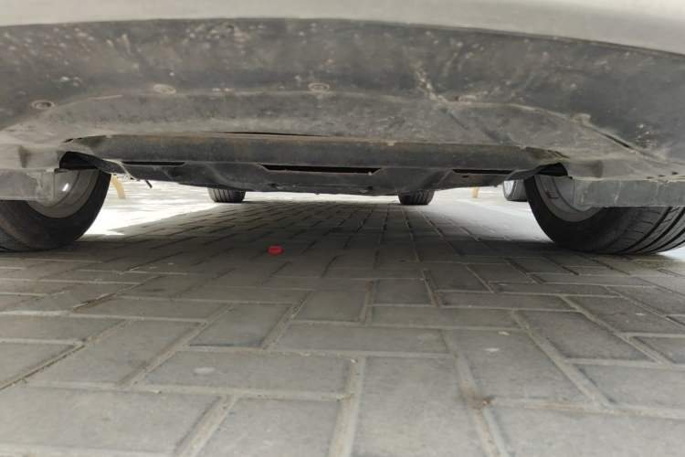 Used Buick Envision 2018 28T Four-Wheel Drive Luxury Model Chassis Front
