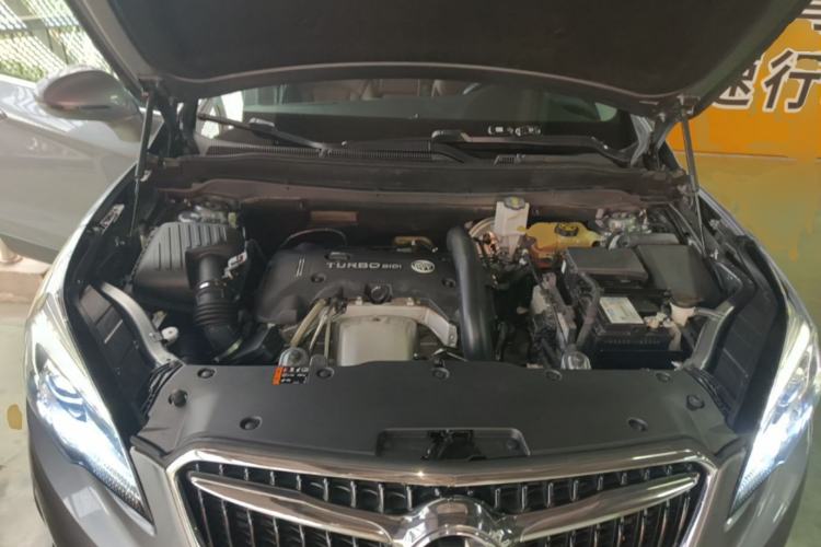 Used Buick Envision 2018 28T Four-Wheel Drive Elite Version Engine Bay