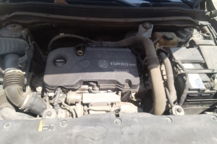 Used Buick Envision 2018 20T Two-Wheel-Drive Leading Model Engine Bay