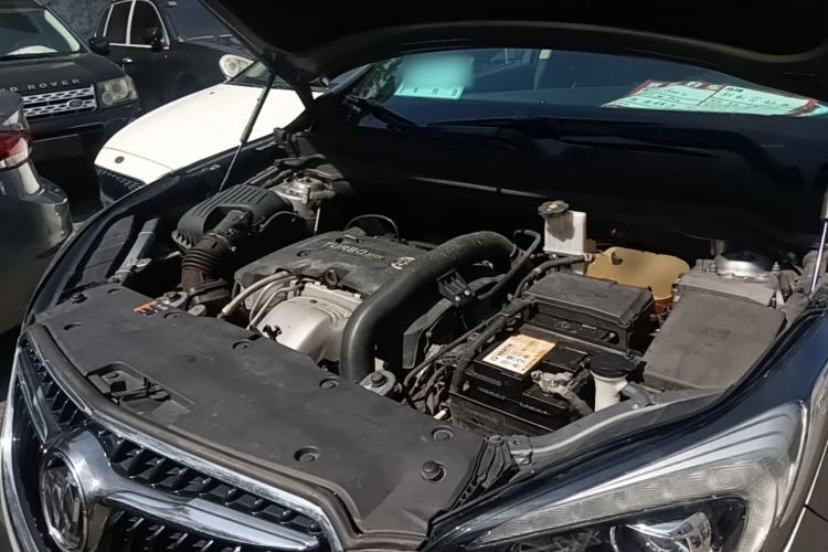 Used Buick Envision 2018 28T Four-Wheel Drive Elite Version Engine Bay