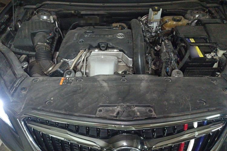 Used Buick Envision 2018 28T Four-Wheel Drive Elite Version Engine Bay