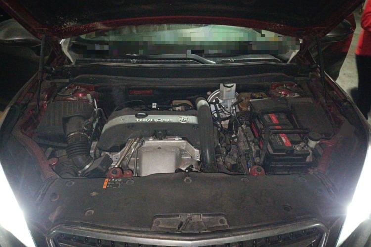 Used Buick Envision 2018 28T All-Wheel-Drive Versatile Sports Flagship Model Engine Bay