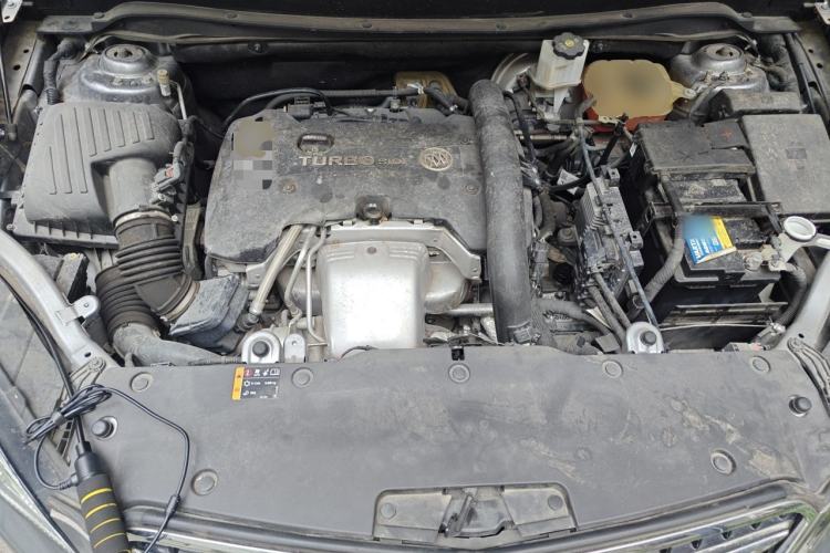 Used Buick Envision 2018 28T Four-Wheel Drive Elite Version Engine Bay