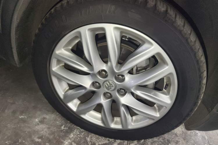 Used Buick Envision 2018 28T All-Wheel-Drive Versatile Sports Flagship Model Exterior 1