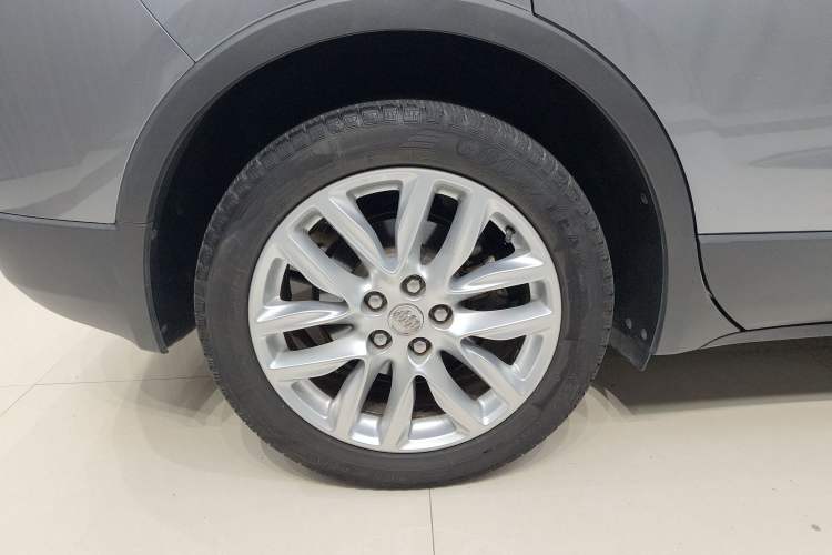 Used Buick Envision 2018 28T Four-Wheel Drive Luxury Model Exterior 4