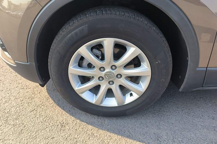Used Buick Envision 2018 20T Two-Wheel-Drive Leading Model Exterior 5