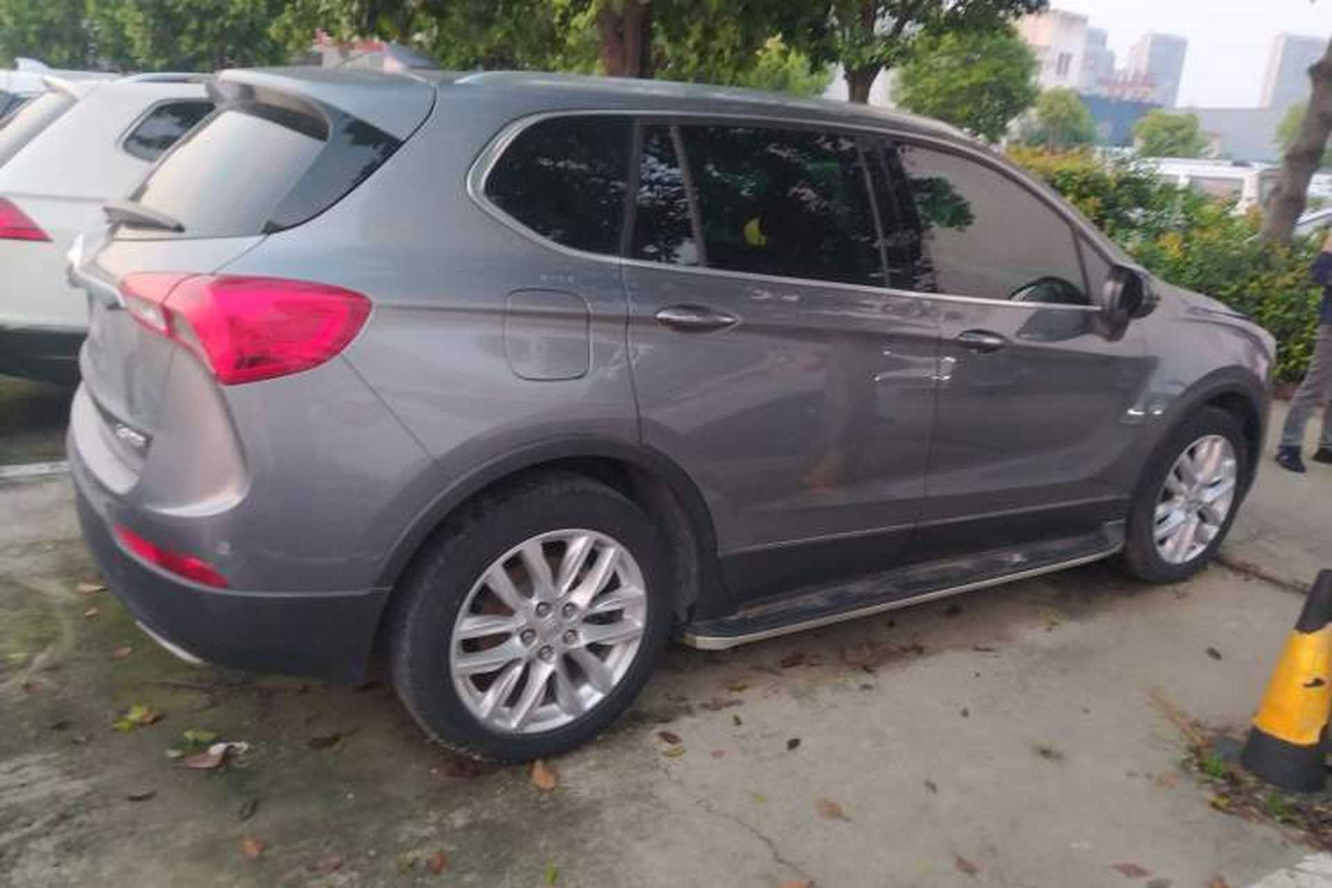 Used Buick Envision 2018 28T Four-Wheel Drive Luxury Model Exterior 9