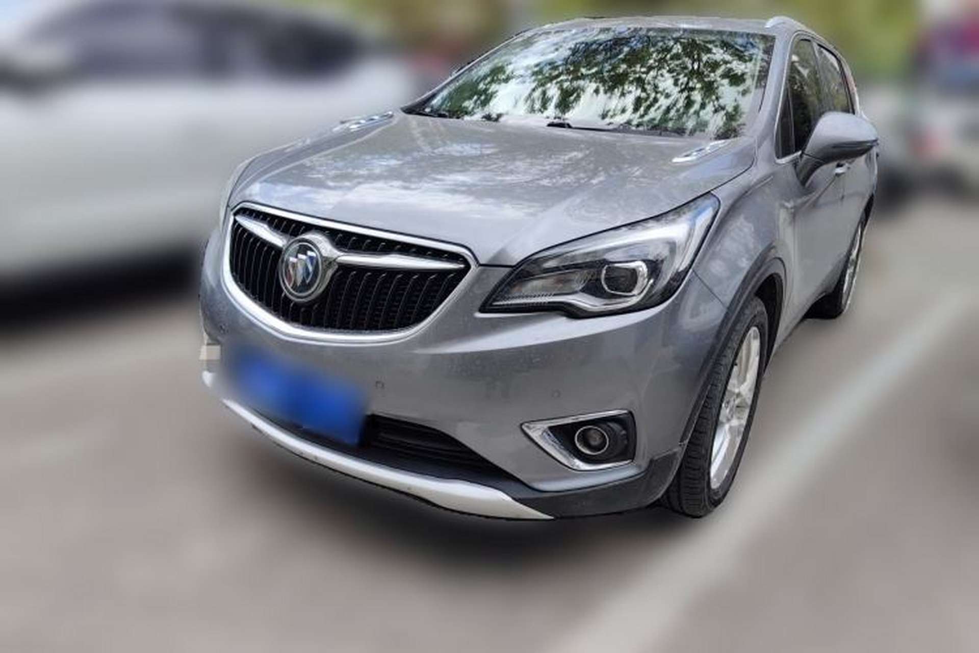 Used Buick Envision 2018 28T Four-Wheel Drive Luxury Model Front Left 45 Deg