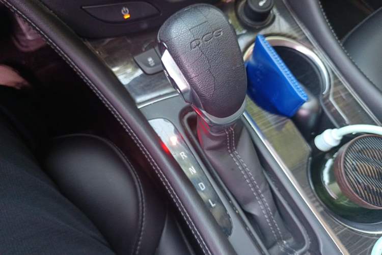 Used Buick Envision 2018 20T Two-Wheel-Drive Leading Model Gear Lever