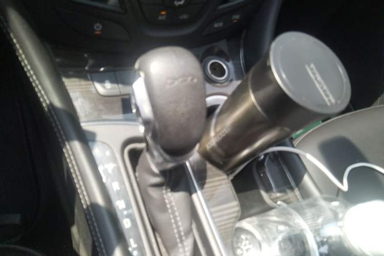 Used Buick Envision 2018 20T Two-Wheel-Drive Leading Model Gear Lever