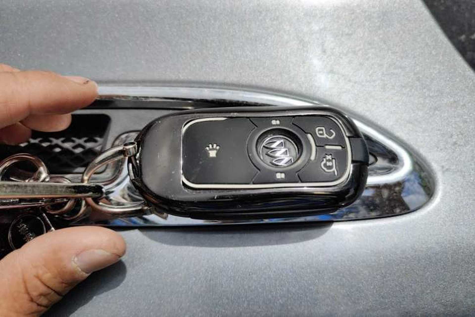 Used Buick Envision 2018 28T Four-Wheel Drive Luxury Model Gear Lever