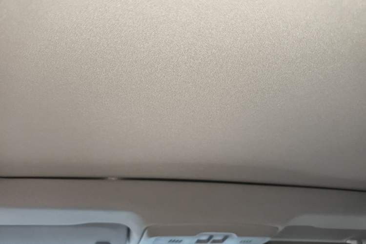 Used Buick Envision 2018 28T Four-Wheel Drive Elite Version Headliner