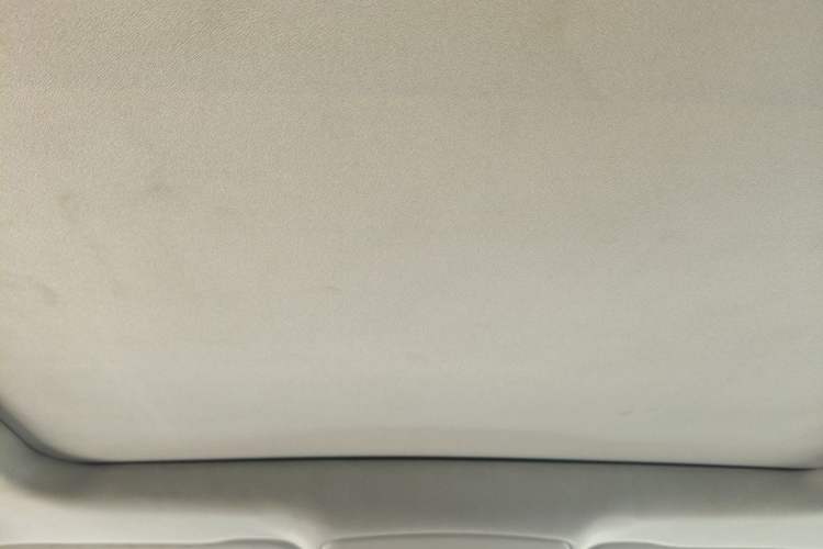 Used Buick Envision 2018 20T Two-Wheel Drive Luxury Model Headliner