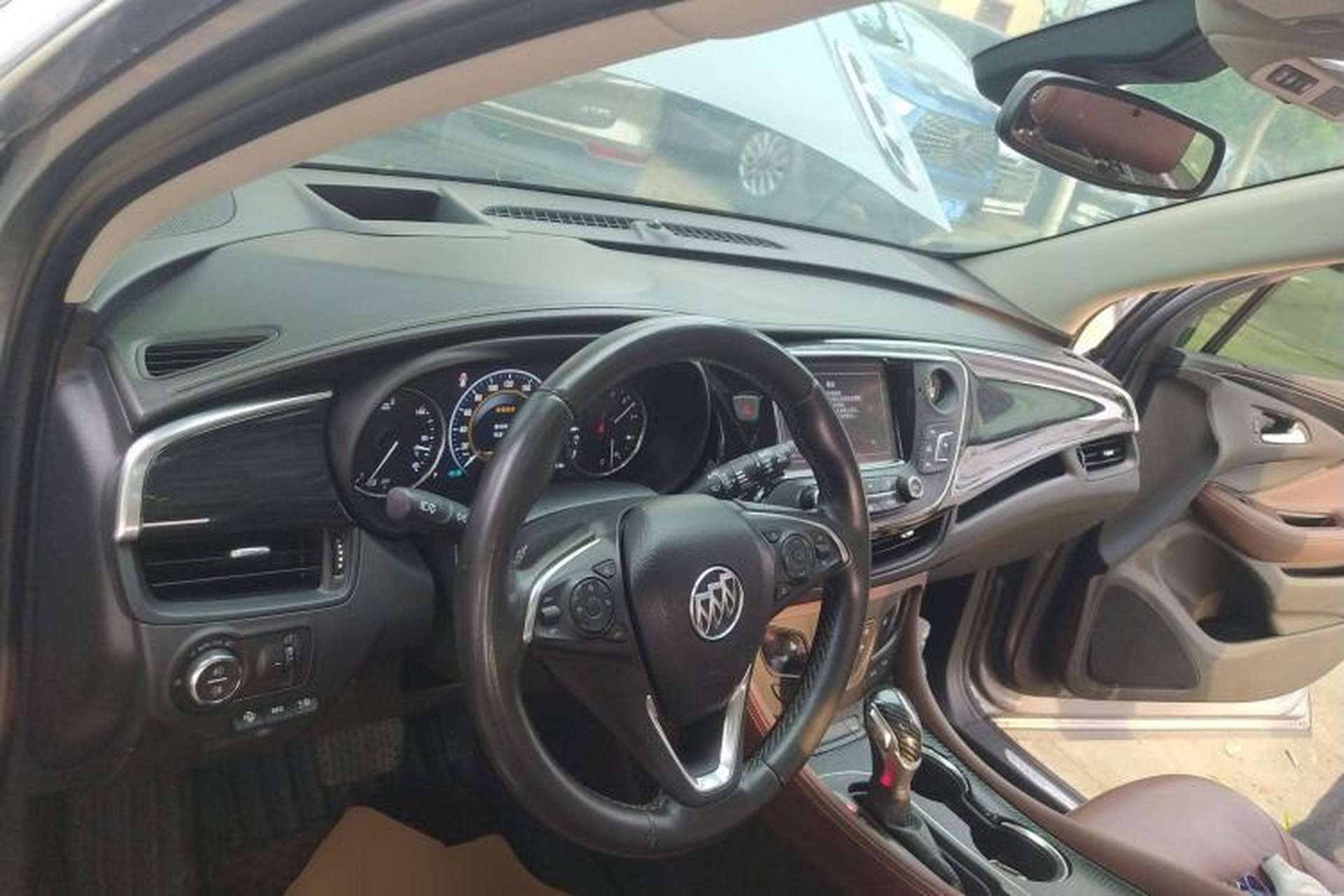 Used Buick Envision 2018 28T Four-Wheel Drive Luxury Model Interior 2