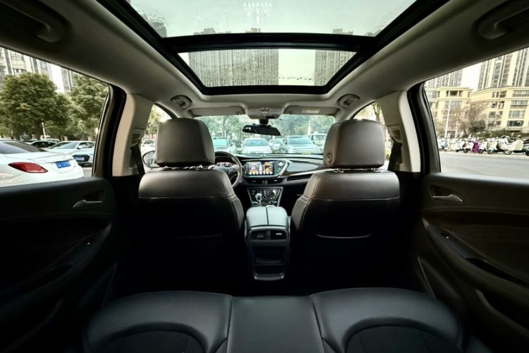 Used Buick Envision 2018 20T Two-Wheel-Drive Leading Model Interior 6
