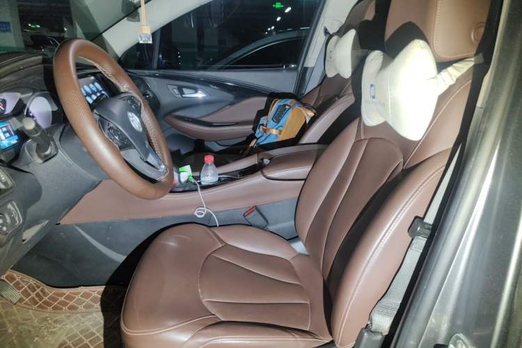Used Buick Envision 2018 28T Four-Wheel Drive Elite Version Left Front Seat