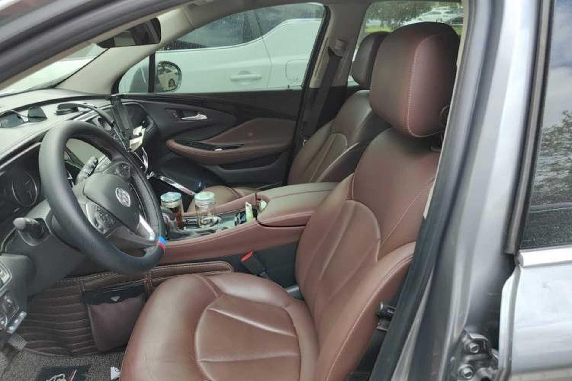 Used Buick Envision 2018 28T Four-Wheel Drive Luxury Model Left Front Seat