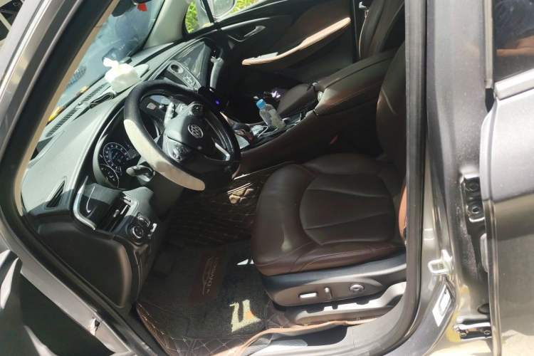 Used Buick Envision 2018 28T Four-Wheel Drive Luxury Model Left Front Seat