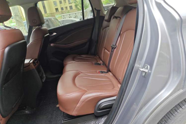 Used Buick Envision 2018 28T All-Wheel-Drive Versatile Sports Flagship Model Left Rear Seat