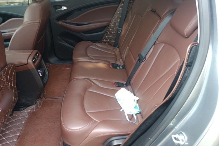 Used Buick Envision 2018 28T Four-Wheel Drive Elite Version Left Rear Seat