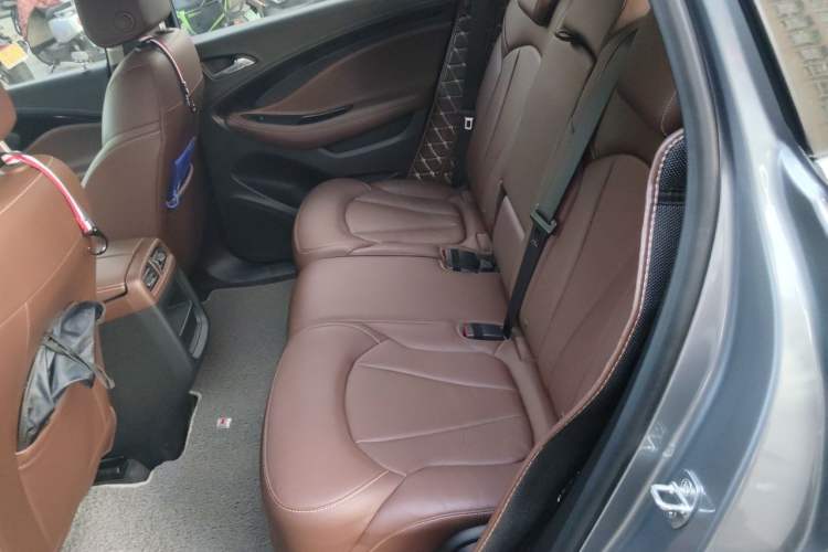 Used Buick Envision 2018 28T Four-Wheel Drive Elite Version Left Rear Seat
