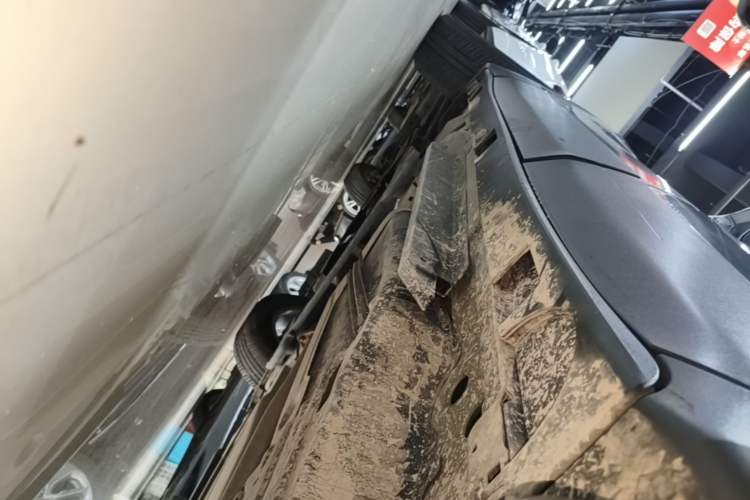 Used Buick Envision 2018 20T Two-Wheel Drive Luxury Model Left Side Sill