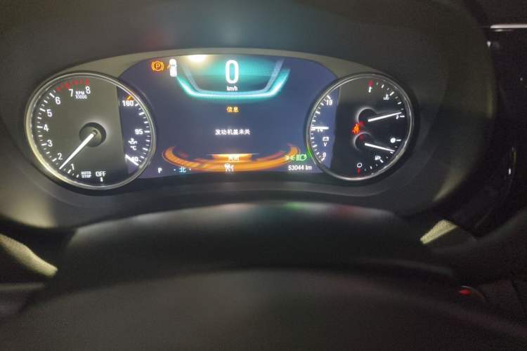 Used Buick Envision 2018 28T All-Wheel-Drive Versatile Sports Flagship Model Odometer Close Up