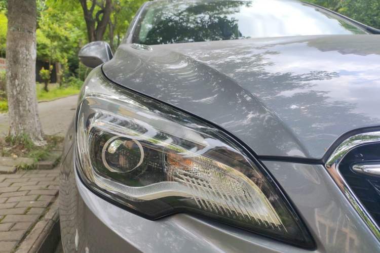 Used Buick Envision 2018 20T Two-Wheel-Drive Elite Model Right Front Headlight