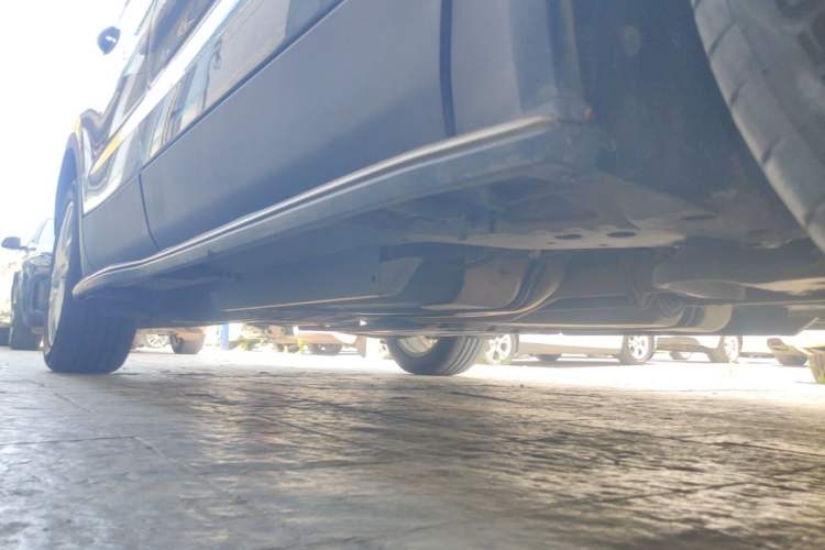 Used Buick Envision 2018 28T Four-Wheel Drive Luxury Model Right Side Sill