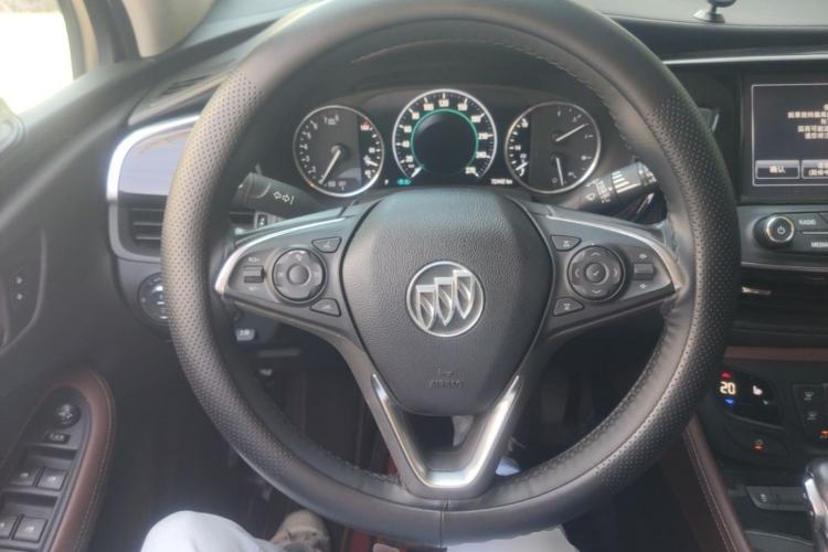 Used Buick Envision 2018 28T Four-Wheel Drive Luxury Model Steering Wheel