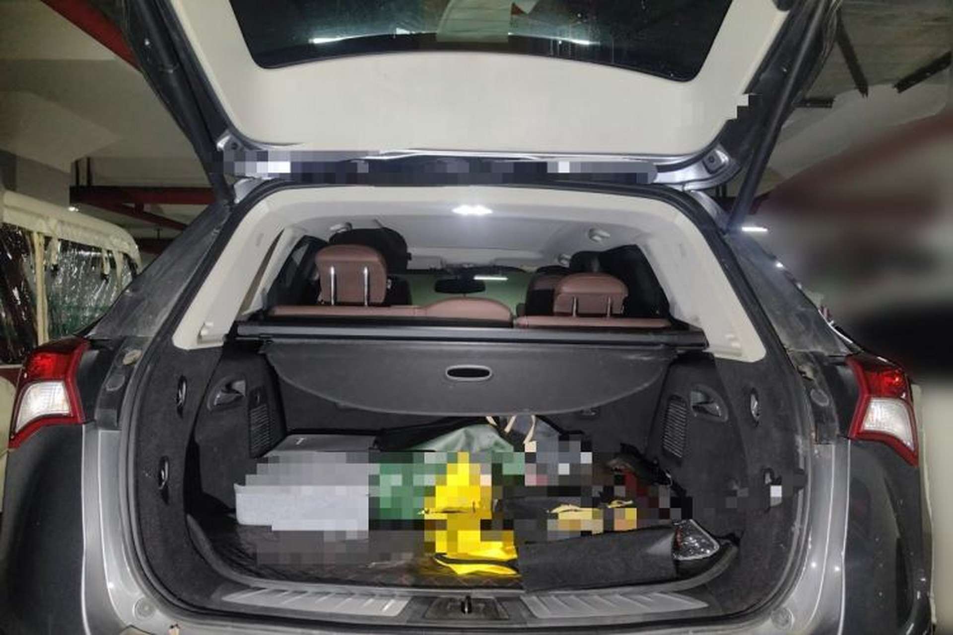 Used Buick Envision 2018 28T Four-Wheel Drive Elite Version Trunk