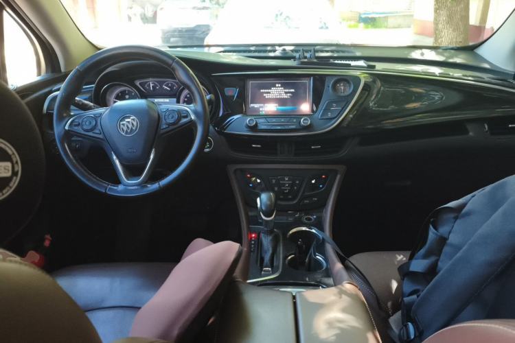 Used Buick Envision 2018 28T Four-Wheel Drive Elite Version Center Console