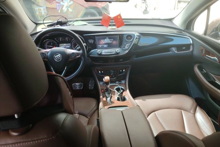 Used Buick Envision 2018 20T Two-Wheel Drive Luxury Model Center Console