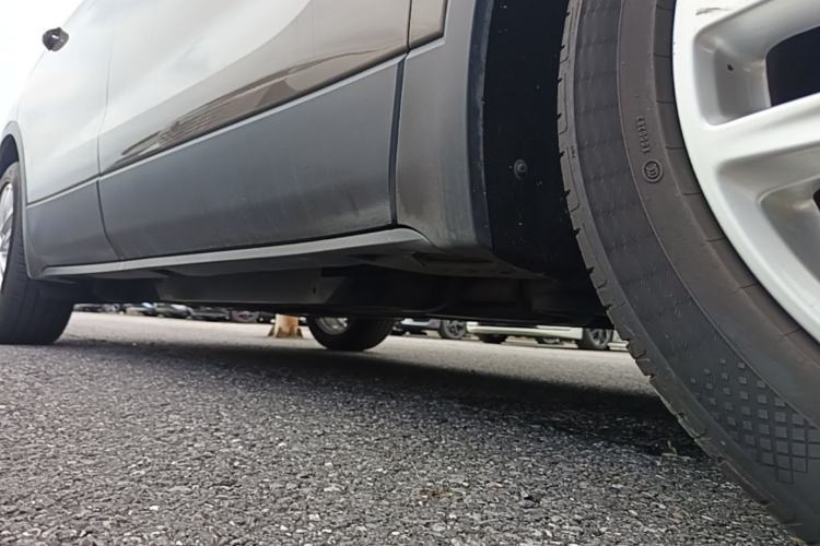 Used Buick Envision 2018 28T Four-Wheel Drive Elite Version Chassis Front Right