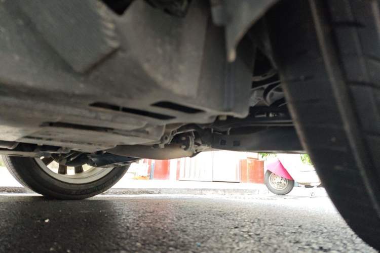 Used Buick Envision 2018 28T Four-Wheel Drive Luxury Model Chassis Rear Left