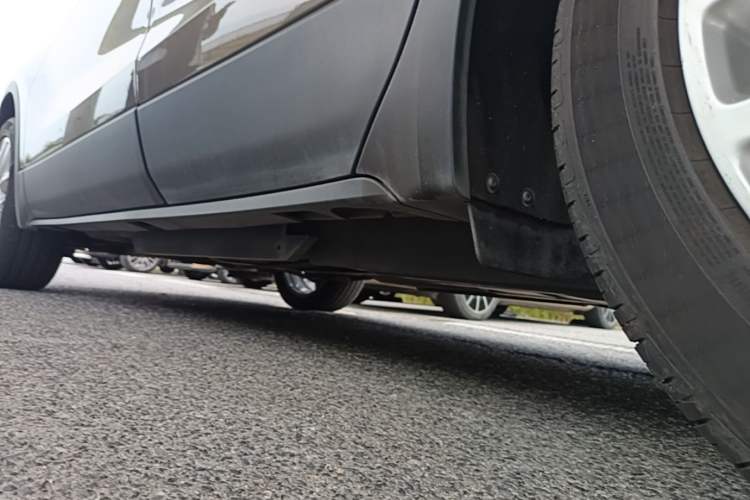 Used Buick Envision 2018 28T Four-Wheel Drive Elite Version Chassis Rear Left