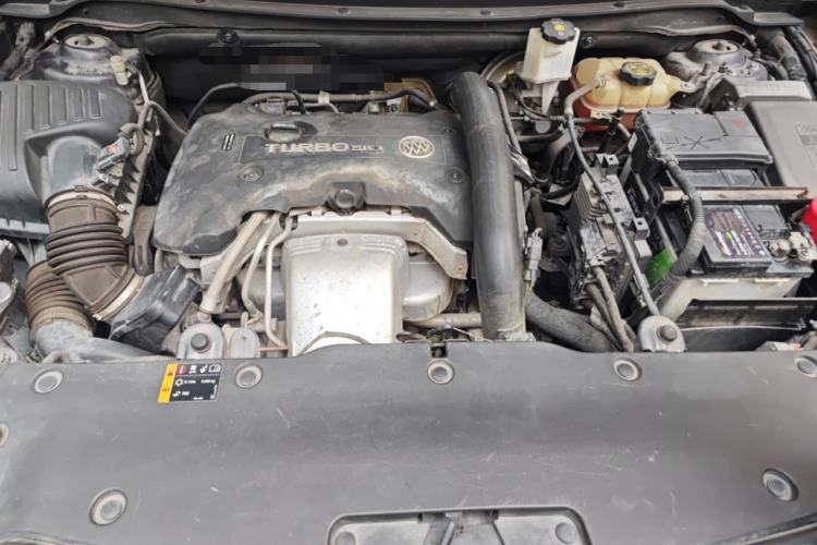Used Buick Envision 2018 28T Four-Wheel Drive Elite Version Engine Bay
