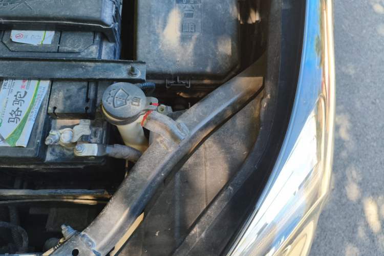 Used Buick Envision 2018 28T Four-Wheel Drive Elite Version Engine Bay Left