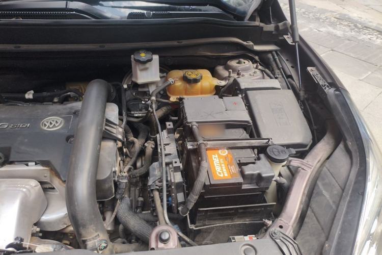 Used Buick Envision 2018 28T Four-Wheel Drive Elite Version Engine Bay Left