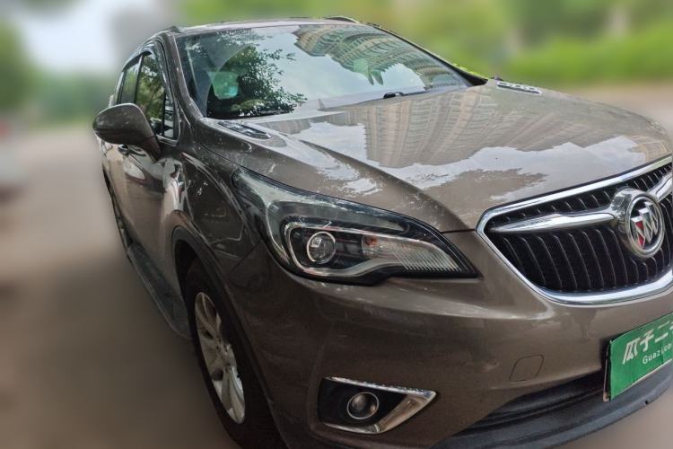 Used Buick Envision 2018 20T Two-Wheel-Drive Elite Model Front Right 45 Deg