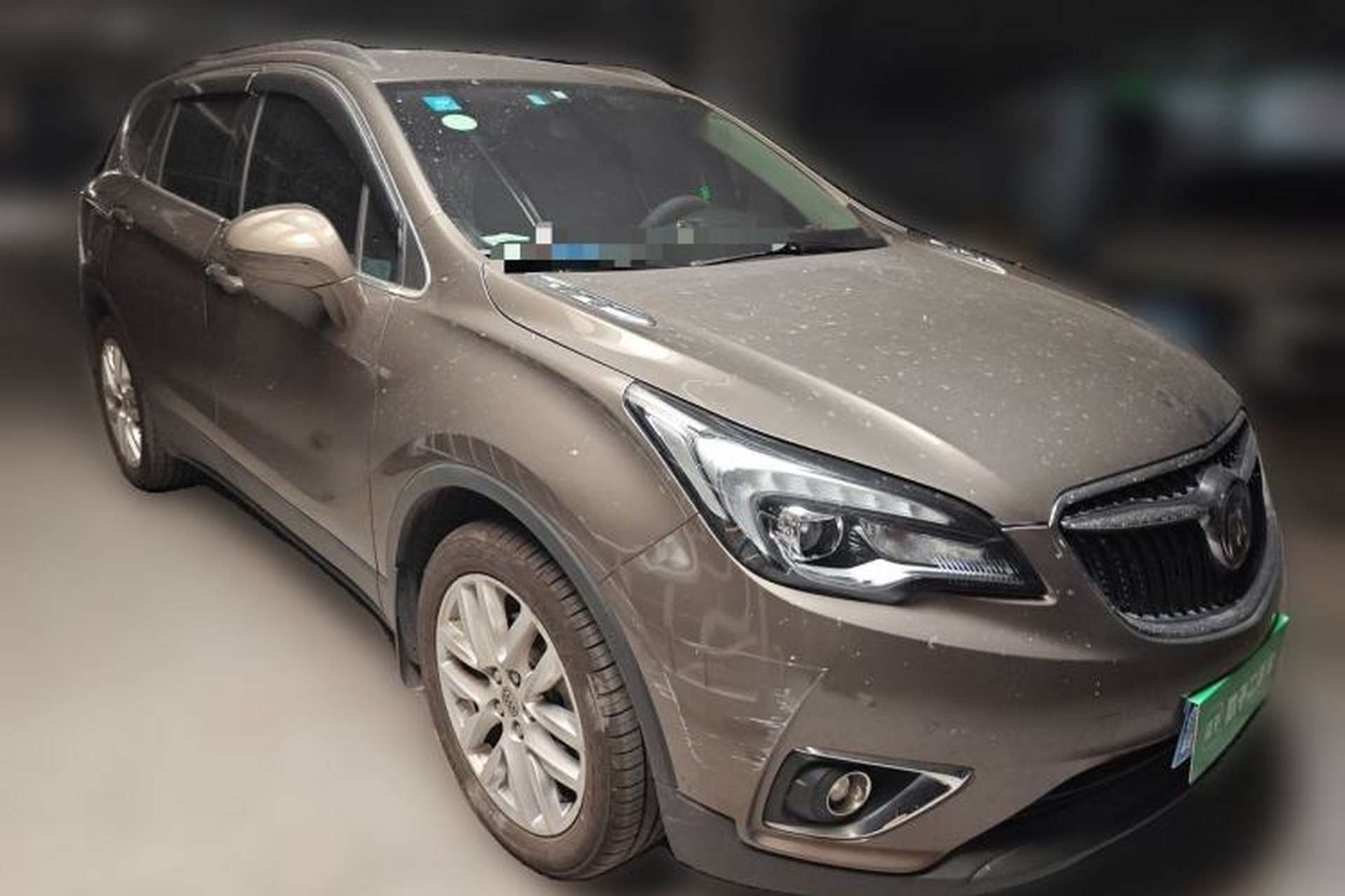 Used Buick Envision 2018 28T Four-Wheel Drive Luxury Model Front Right 45 Deg