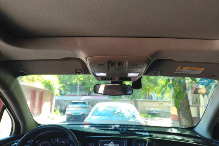 Used Buick Envision 2018 28T Four-Wheel Drive Elite Version Headliner