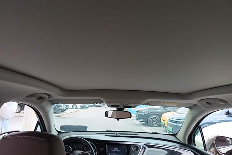 Used Buick Envision 2018 28T Four-Wheel Drive Elite Version Headliner