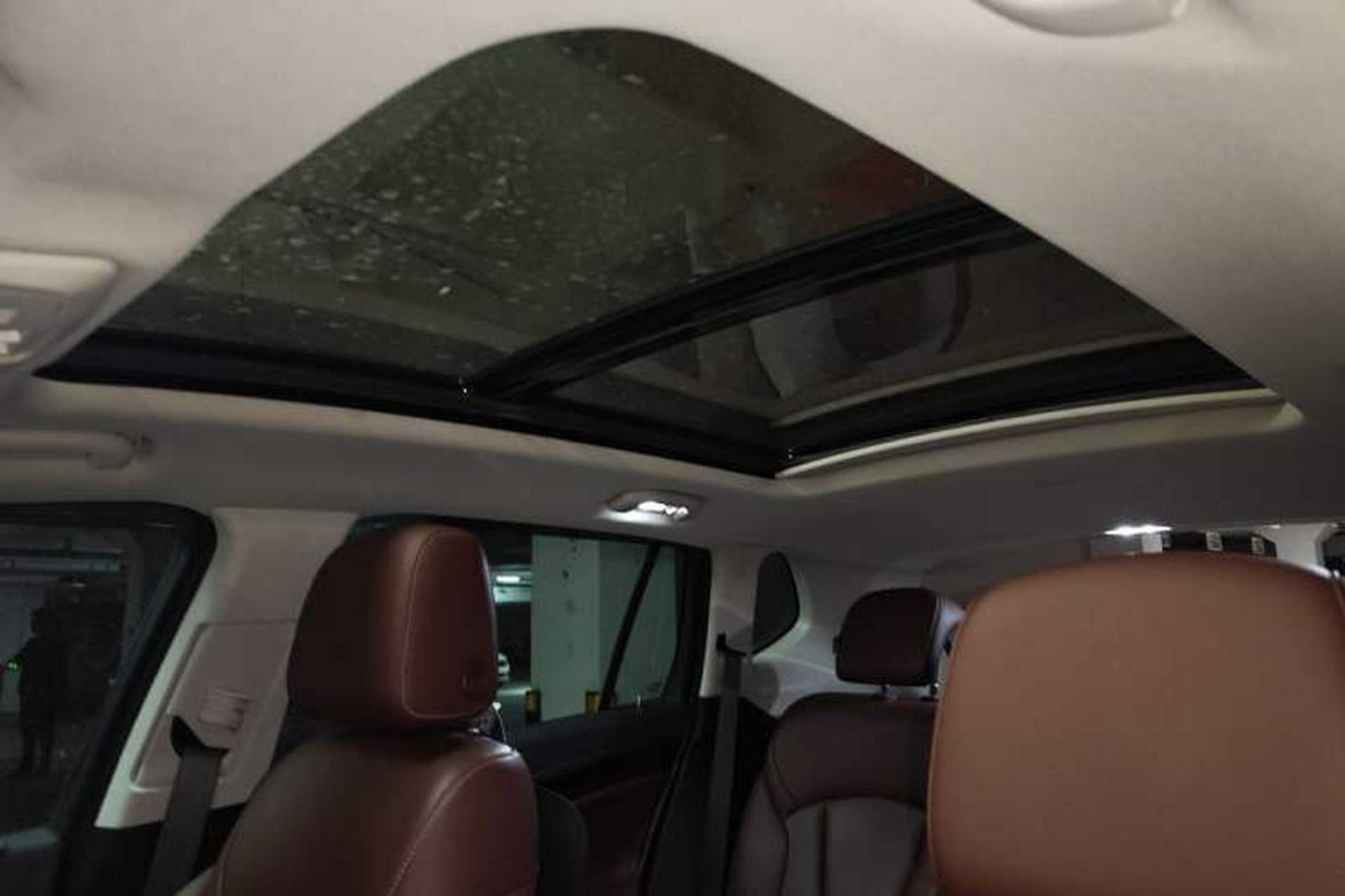 Used Buick Envision 2018 28T Four-Wheel Drive Luxury Model Headliner