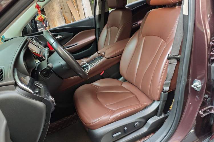 Used Buick Envision 2018 28T Four-Wheel Drive Luxury Model Left Front Seat