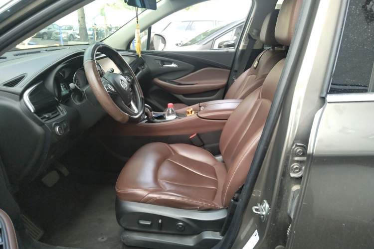Used Buick Envision 2018 20T Two-Wheel Drive Luxury Model Left Front Seat