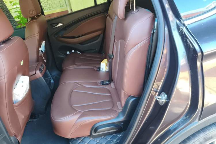 Used Buick Envision 2018 28T Four-Wheel Drive Elite Version Left Rear Seat