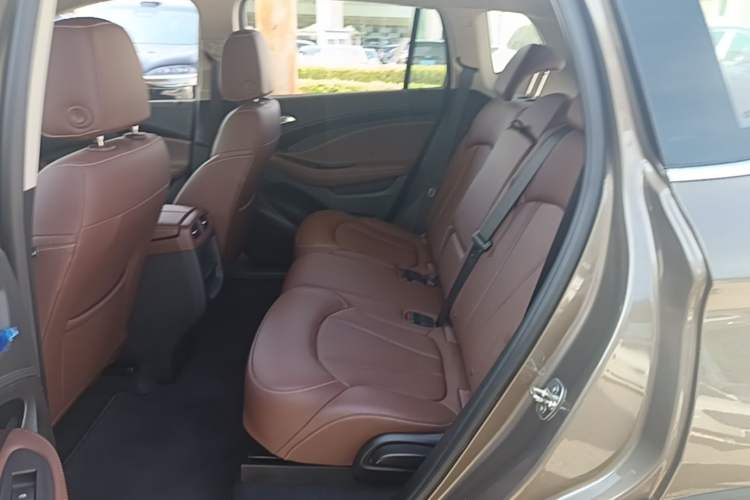 Used Buick Envision 2018 28T Four-Wheel Drive Elite Version Left Rear Seat