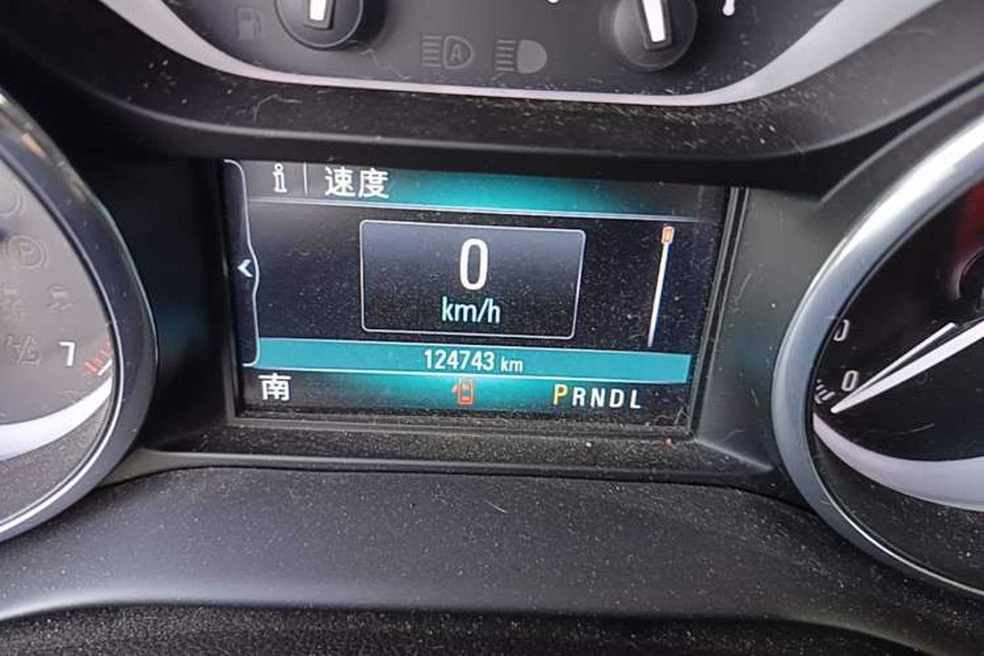 Used Buick Envision 2018 28T Four-Wheel Drive Elite Version Odometer Close Up