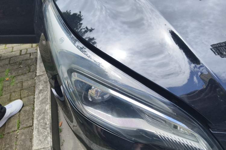 Used Buick Envision 2018 20T Two-Wheel-Drive Elite Model Right Front Headlight